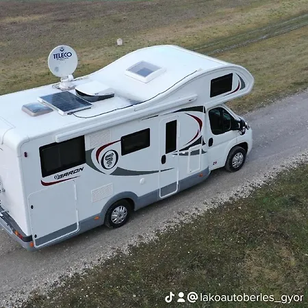 Lakoauto Berles Luxus Negy Kereken Campsite *